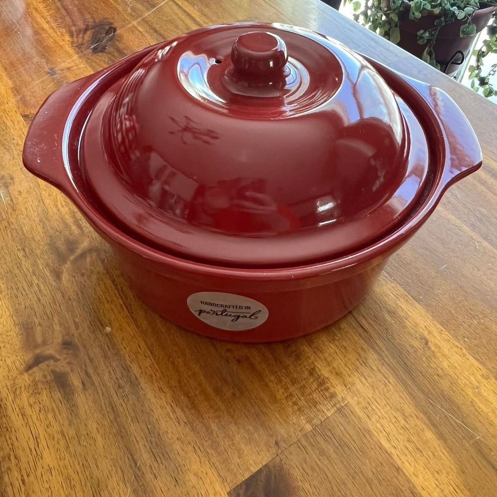 Handcrafted in Portugal Ceramic Dutch Oven Casserole Dish Red Very Good 9.5in - Picture 2 of 9
